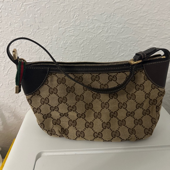Handbag - Picture 1 of 1